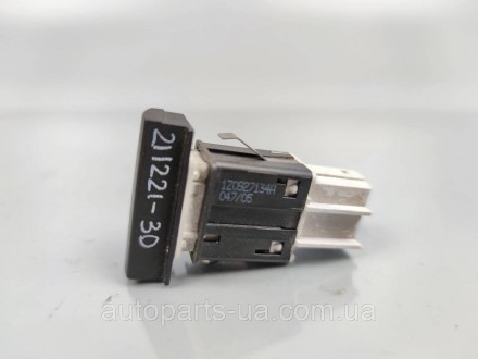 Кнопка ESP OFF Skoda Octavia A5 1Z0927134
Примітка: (Фото запчастини може відріз. . фото 3