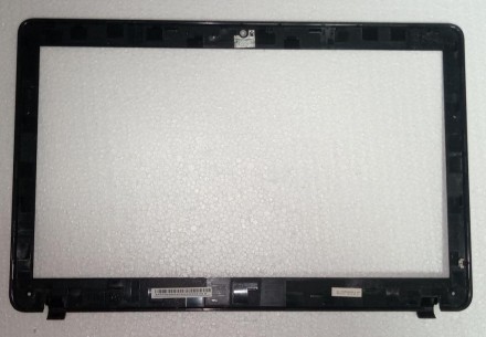 Рамка матриці з ноутбука ACER ASPIRE E1 Q5WPH AP0PI000800

Всі кріплення цілі.. . фото 3