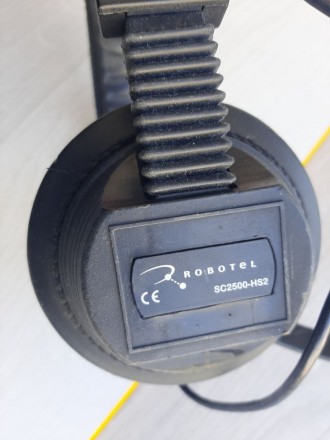 Наушники с микрофоном Robotel SC2500-HS2 (Германия)

Длина шнура 1,80 м
Звук . . фото 6