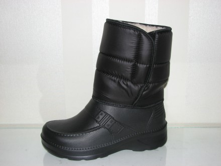 
Ботинки мужские (черные) изготовлены из Эва пены, очень легкий материал и хорош. . фото 6