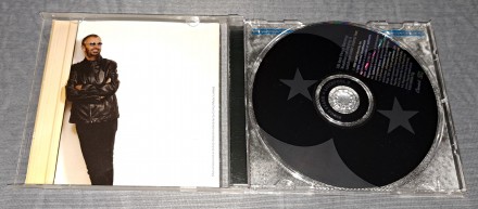 Продам Лицензионный СД Ringo Starr - Liverpool 8
Состояние диск/полиграфия VG/V. . фото 4