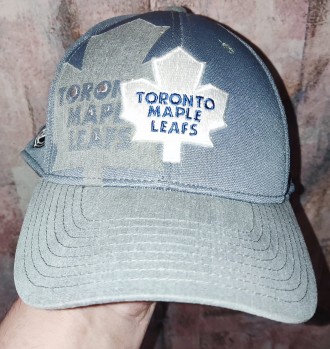 Бейсболка Reebok NHL Toronto Maple Leafs, размер S/M, 57-58, новое состояние, вы. . фото 2