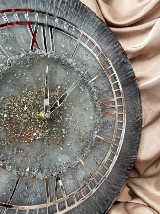 Настенные часы из серии EPOXY – это воплощение красоты эпоксидной смолы в сочета. . фото 9