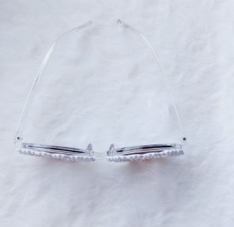 Круглі сонцезахисні окуляри з квітами
Вік 0-8
Захист UV 400. . фото 6