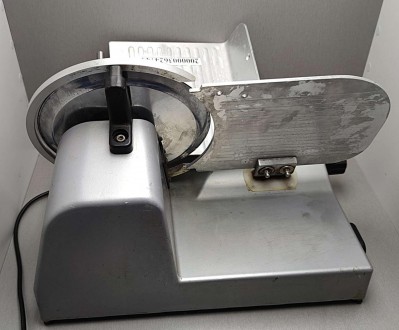 Діаметр ножа — 220 мм
Матеріал ножа — неіржавка сталь
Матеріал корпусу — анодова. . фото 5