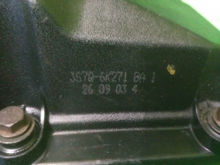 Клапанна кришка 3S7Q-6K271-BA Форд, Ягуар 2.0TDCI оригінал.
Б/в в хорошому стан. . фото 7