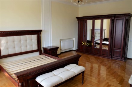 Пропонуємо дубове ліжко Британія у класичному стилі.

Ціна вказана за ліжко Бр. . фото 7