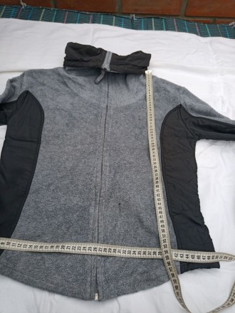Куртка кофта флісова.Секонд-хенд (Second Hand) в ідеальному стані.
Розмір 46-48. . фото 4