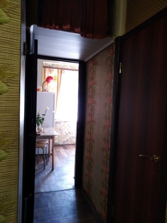 Квартира находится на ул Вакуленчука, с косметическим ремонтом. В наличии есть м. Кіровський. фото 5
