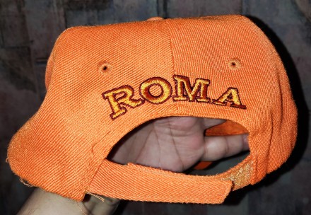 Бейсболка FC Roma, размер регулируется сзади  липучкой, в хорошем состоянии, выс. . фото 5