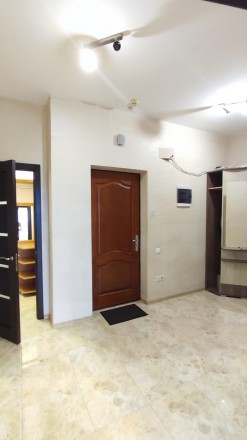 1-комнатная, 63 кв. м., 3 этаж, новый дом, 10 тыс. грн/месяц. Одесса. фото 1 1-комнатная, 63 кв. м., 3 этаж, новый дом, 10 тыс. грн/месяц. Одесса. фото 1