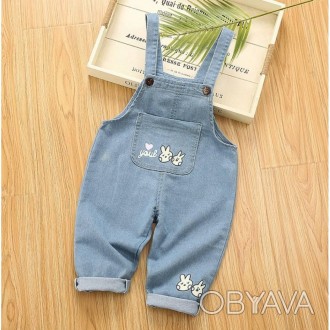Тонкий джинсовий комбінезон для дівчаток. зручний та стильний, застібається на б. . фото 1