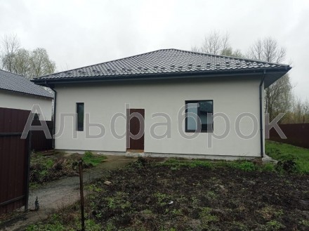 Продается дом в с. Гнедин, Бориспольский р-н. 
Общая площадь 148 кв.м. Без отдел. . фото 3