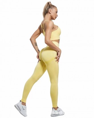 Спортивні жіночі штани
Стильна модель для занять спортом із поясом на гумці. Лег. . фото 10
