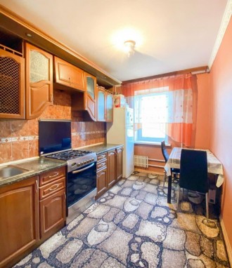 4386-ИП Продам 4 комнатную квартиру на Салтовке 
ТРК Украина 603 м/р 
Владислава. . фото 2