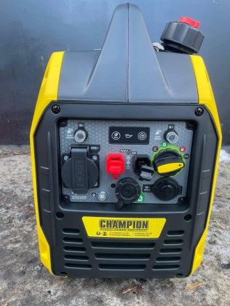 Генератор інверторний Champion 92001i-DF-EU Duel-Fuel 2,2 kW 240V Пропан/бензин
. . фото 2