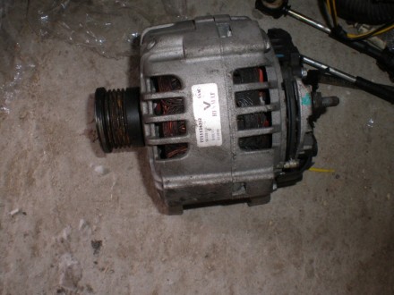  Электро генератор двигателя Renault Trafic 1.9 dci (Рено Трафик) 2005 г.в. Б/у,. . фото 5