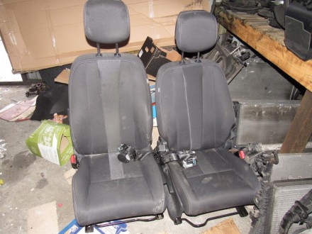  Передние сиденья, диван задний на Renault Megane 3 (Рено Меган 3) универсал 200. . фото 3