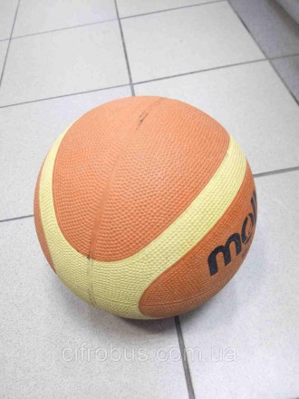 Мяч баскетбольный Molten
Внимание! Комиссионный товар. Уточняйте наличие и компл. . фото 3