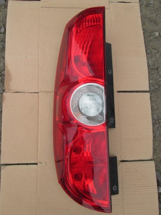  Задний фонарь для Fiat Doblo (Фиат Добло) 2012 г.в. Б/у, в хорошем состоянии, к. . фото 3