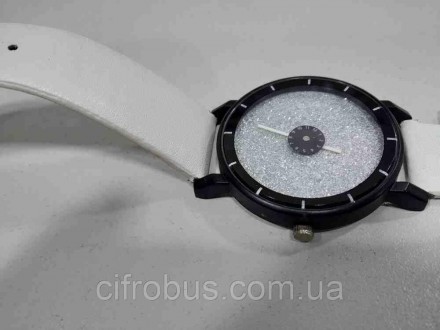 Кварцевые наручные часы, укомплектованы ремешком, классической формы, формат вре. . фото 4