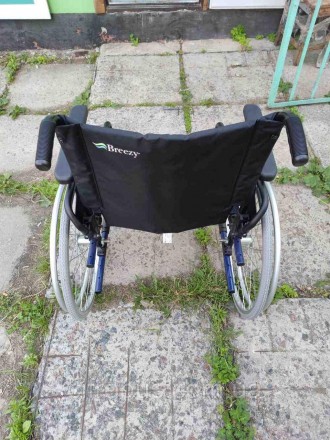 Коляска для инвалидов Фенікс-Медікал Breezy Style
Низкоактивное колесное кресло . . фото 4