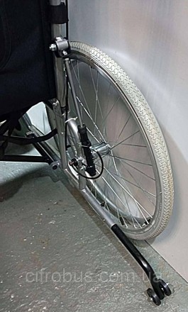 інвалідна коляска типу релайнер із можливістю відкинути сидіння в положення лежа. . фото 11
