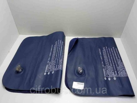Компактная, удобная подушка синего цвета изготовлена из прочного водонепроницаем. . фото 2