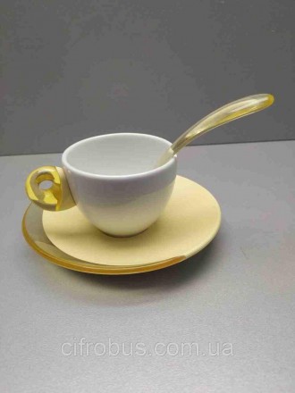 Дизайнесркая пластиковая посуда Italy Set Of 2 Espresso Coffee Cups With Saucers. . фото 2