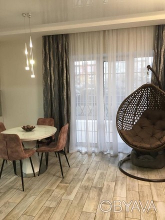 Продам новий гарний будинок з меблями, технікою, р-н Ковалівка (без комісії агенції)