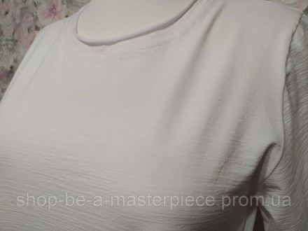 Власне виробництво
Сукня у стилі бохо (вільного крою)
Горловина з необробленим к. . фото 3