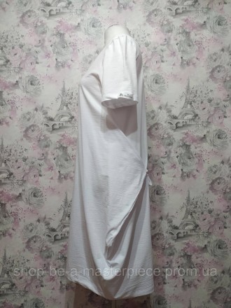 Власне виробництво
Сукня у стилі бохо (вільного крою)
Горловина з необробленим к. . фото 10