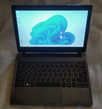 Ноутбук Acer Aspire V5-171 Silver
Состояние внешне хороше есть 
потертости от . . фото 4