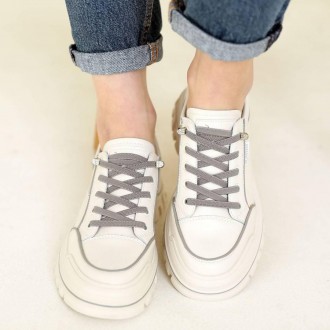 Універсальна модель кросівок Allshoes 584980 в молочному відтінку з сірими акцен. . фото 8
