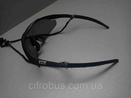 Тактичні окуляри Tactical Glasses 5.11
Матеріал лінз — Полікарбонат
Матеріал опр. . фото 9