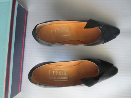 Туфлі жіночі TOMIS (літо), шкіряні, колір - чорний, розмір - 34 - 35

Туфлі жі. . фото 2