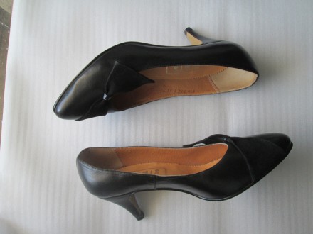 Туфлі жіночі TOMIS (літо), шкіряні, колір - чорний, розмір - 34 - 35

Туфлі жі. . фото 5