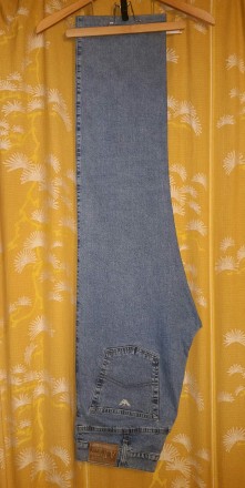 Armani Jeans

Исключительно редкая лимитированная модель

INDIGO series 005
. . фото 4
