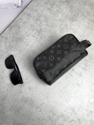 Клатч Louis Vuitton чорний. Київ. фото 1 Клатч Louis Vuitton чорний. Київ. фото 1