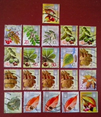 В наборе 21 гашенная почтовая марка Украины VIII-го стандартного выпуска «. . фото 3