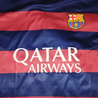 Футболка FC Barcelona, Iniesta, официальный продукт, размер-XL, длина-70см, под . . фото 3