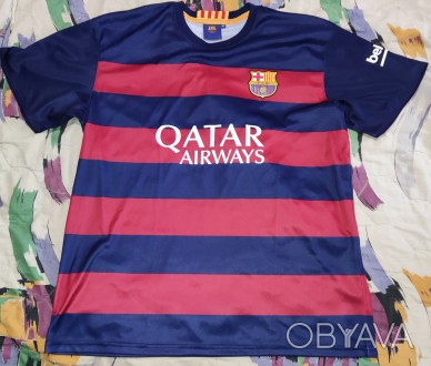 Футболка FC Barcelona, Iniesta, официальный продукт, размер-XL, длина-70см, под . . фото 1
