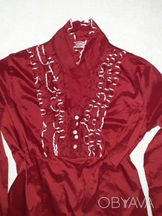 Блузки різні 
Тонка за фактурою як шовк
. . фото 1