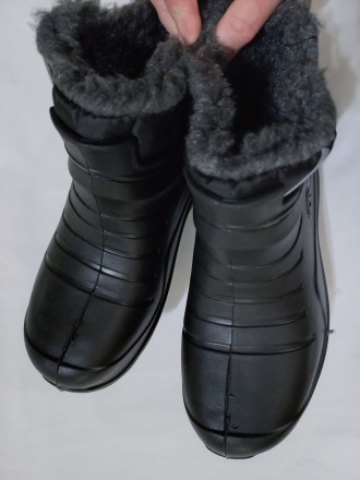 Чоботи чобітки короткі зимові дутики термо 
 Дуже легкі і очоінь теплі чобітки. . . фото 8