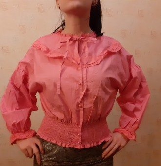 блуза рожева з довгим широким рукавом спущеним рукавом. пофарбована мереживом
 н. . фото 6