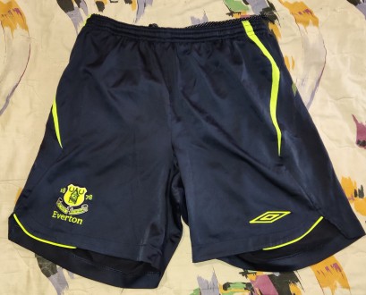 Футбольные шорты Umbro FC Everton , размер-L,  пояс 38-44, длина-46см, без карма. . фото 2