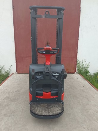 LINDE L 16 AP 
Виробник-LINDE
Тип приводу-електро
Вантажопідйомність-160. . фото 6