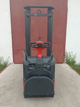 LINDE L 16 AP 
Виробник-LINDE
Тип приводу-електро
Вантажопідйомність-160. . фото 9