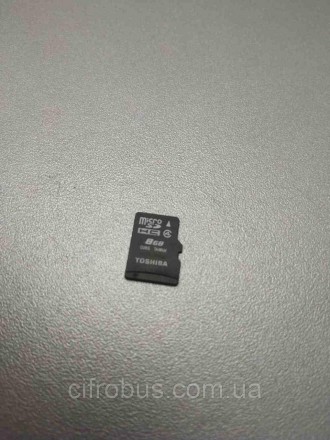 MicroSD 8Gb - компактное электронное запоминающее устройство, используемое для х. . фото 2