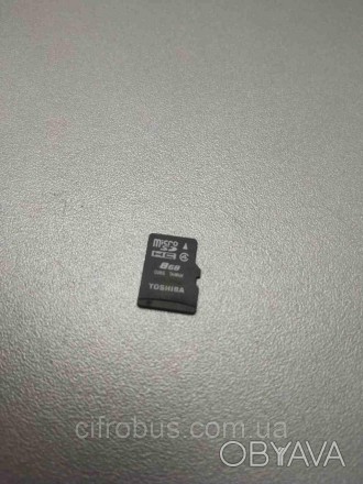 MicroSD 8Gb - компактное электронное запоминающее устройство, используемое для х. . фото 1